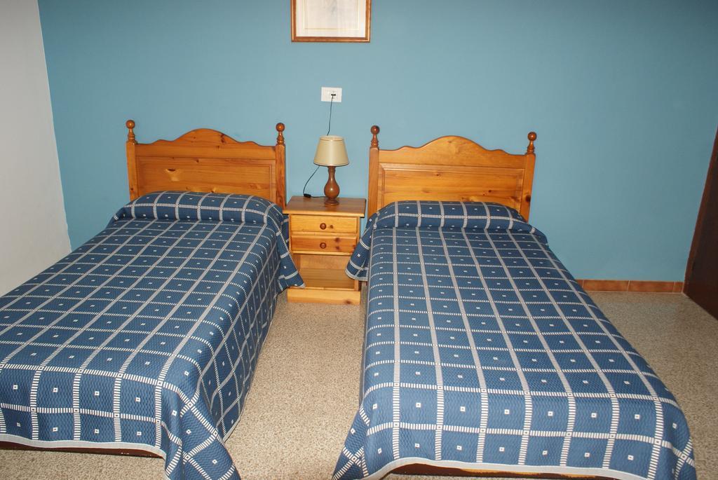 Hostal Gran Sol Llanca Ngoại thất bức ảnh